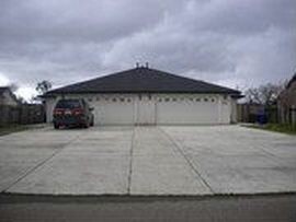 21951 Klamath River Pl in Cottonwood, CA - Building Photo