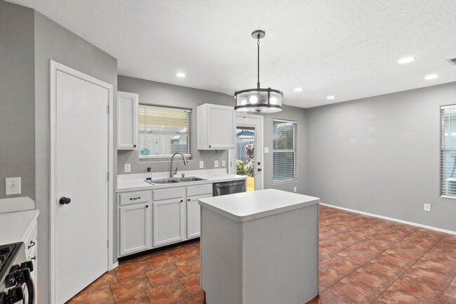 property at 10507 Sutter Glen Ln