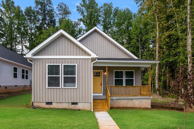 property at 400 E Louisiana Ave