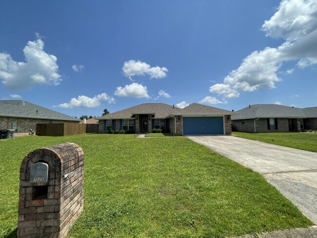 7025 Boo Ln in Pensacola, FL - Building Photo - Building Photo
