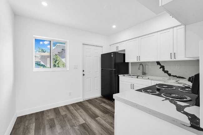 property at 2212 Roosevelt St