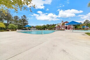 12 Old Bridge Dr in Pooler, GA - Building Photo