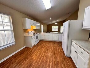 4856 Genevive Ct in Pensacola, FL - Building Photo - Building Photo