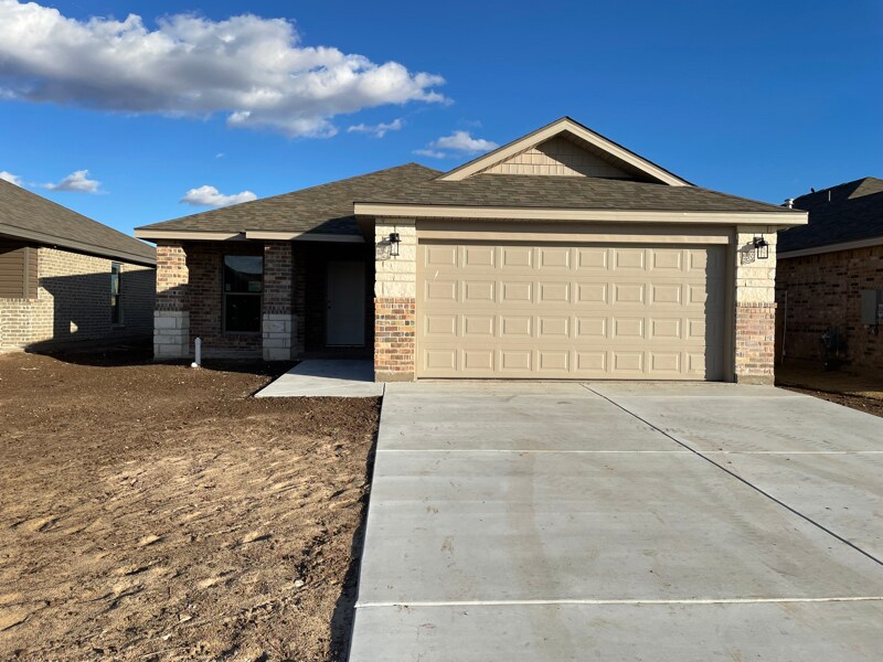 6665 Athens St in Timbercreek Canyon, TX - Building Photo