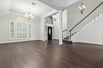10116 Scull Creek Dr in Austin, TX - Building Photo - Building Photo