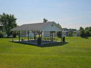 248 Spruce in Highland, MI - Building Photo - Building Photo