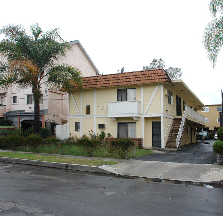 5229 Cartwright Ave in North Hollywood, CA - Foto de edificio