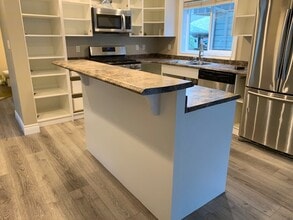 1011 Walfred Rd in Victoria, BC - Building Photo - Building Photo