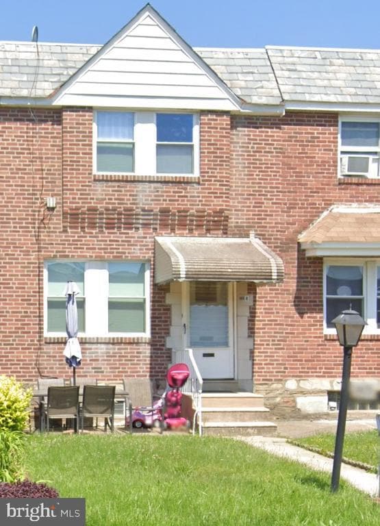 property at 7208 Eastwood St