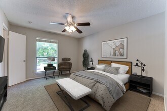 Bardin Oaks in Arlington, TX - Building Photo - Building Photo