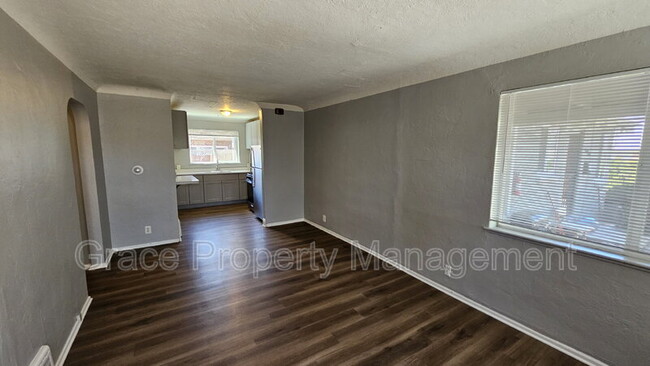 1948 Oswego St in Aurora, CO - Building Photo - Building Photo