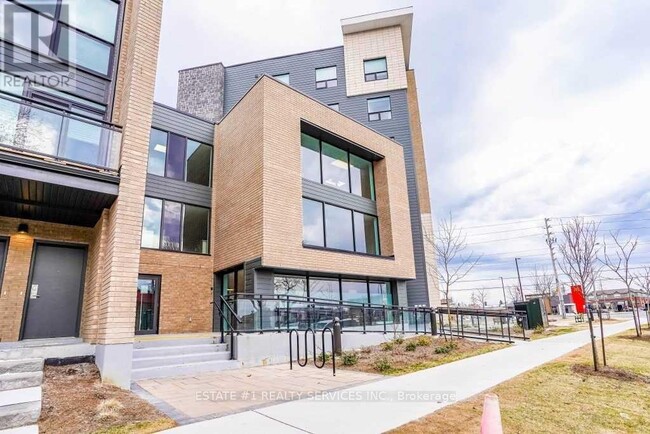 property at 7 Falaise Rd