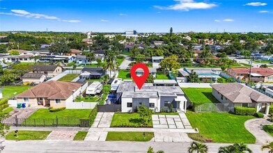 10925 SW 218th Terrace in Goulds, FL - Building Photo - Building Photo