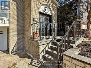 33 Angus Dr in Toronto, ON - Building Photo - Building Photo
