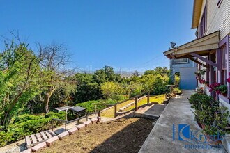 517 Alhambra St in Crockett, CA - Building Photo - Building Photo