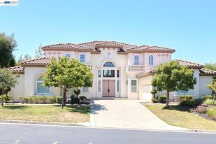3272 Ashbourne Cir in San Ramon, CA - Building Photo