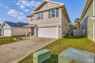 1904 Mary Jo Way in Pensacola, FL - Building Photo - Building Photo