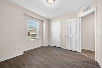 10128 Kelly Acres Ln in Crowley, TX - Building Photo - Building Photo