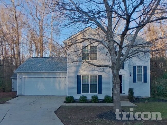 7804 Royce Hall Ln in Charlotte, NC - Foto de edificio - Building Photo