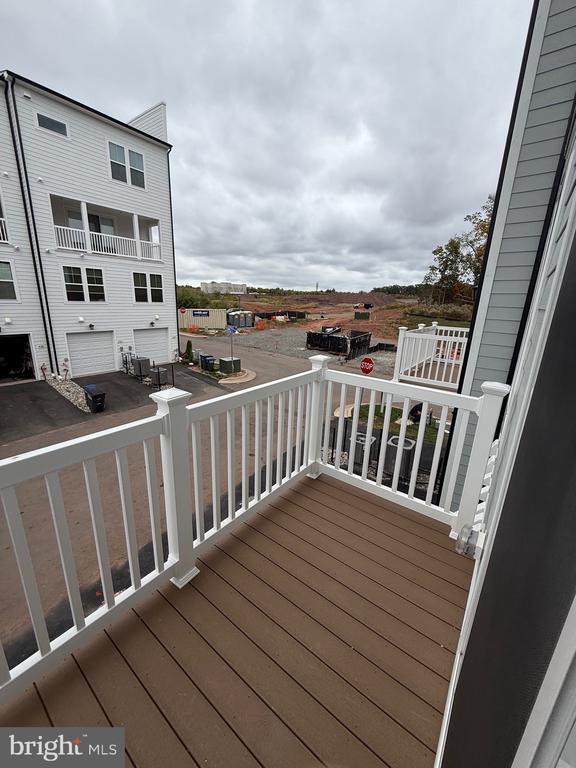 property at 45203 Drowes Ter