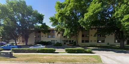 1531 6th Pl SE in Mason City, IA - Building Photo - Building Photo