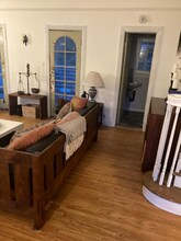 1549 Rendall Pl, Unit 1549 Rendall Place in Los Angeles, CA - Building Photo - Building Photo