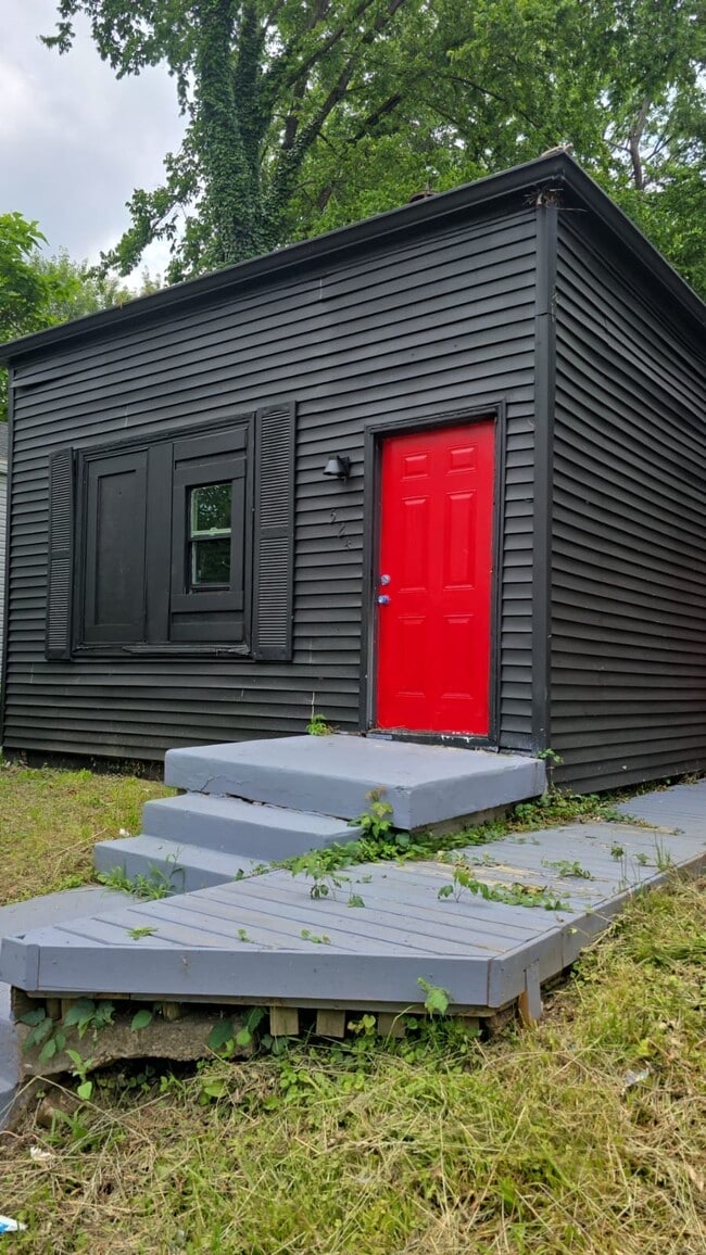 property at 524 N 29th St