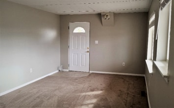 124 W Main St-Unit -1 in East Helena, MT - Building Photo - Building Photo