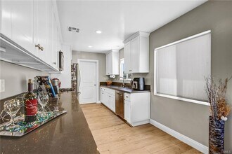18026 Duncan St in Los Angeles, CA - Building Photo - Building Photo