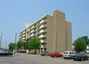 Madison Manor Apartments