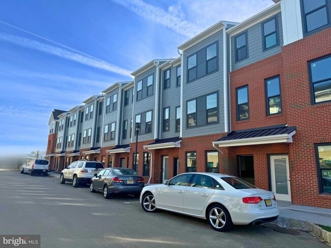 property at 606 Parker Blvd