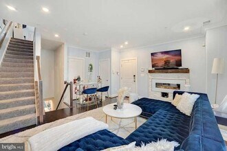 7225 Georgia Ave NW in Washington, DC - Building Photo - Building Photo