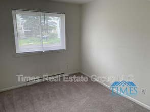 447 Pine St in Royersford, PA - Building Photo - Building Photo