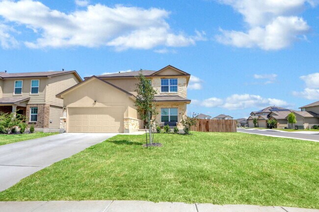 110 Spurfowl in San Antonio, TX - Building Photo - Building Photo