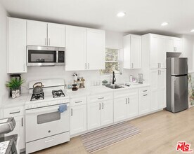 7752 Le Berthon St in Los Angeles, CA - Building Photo - Building Photo