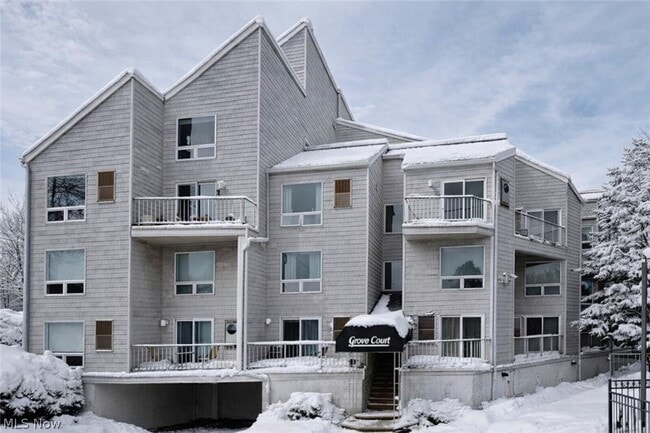 property at 1900 Grove Ct