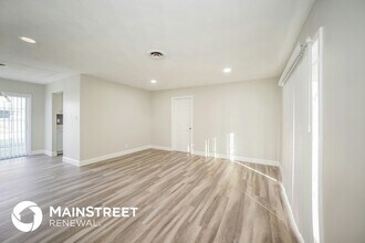 9714 Anita Blvd in Louisville, KY - Building Photo - Building Photo