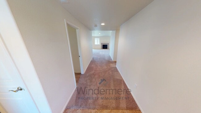 1171 S W Virginia St in College Place, WA - Building Photo - Building Photo