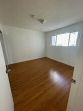 5462 Barton Ave, Unit 6 in Los Angeles, CA - Foto de edificio - Building Photo