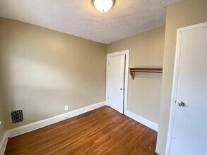 131 Clinton St in Columbus, OH - Building Photo - Building Photo
