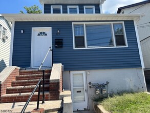375 Tower St in Union, NJ - Building Photo - Building Photo