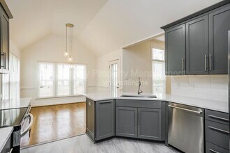 105 Wagon Trail Dr in Cary, NC - Building Photo - Building Photo