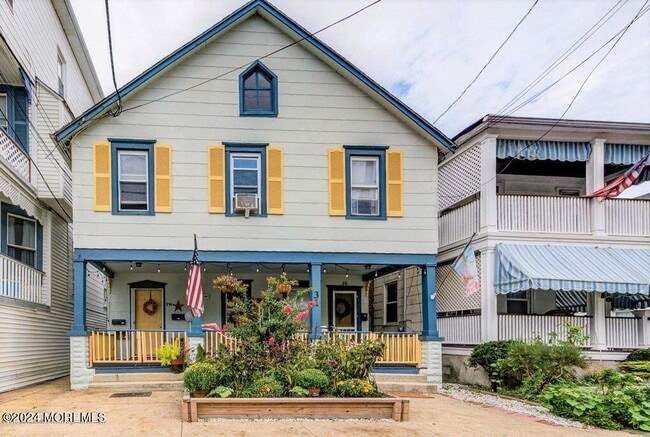 property at 31 Atlantic Ave