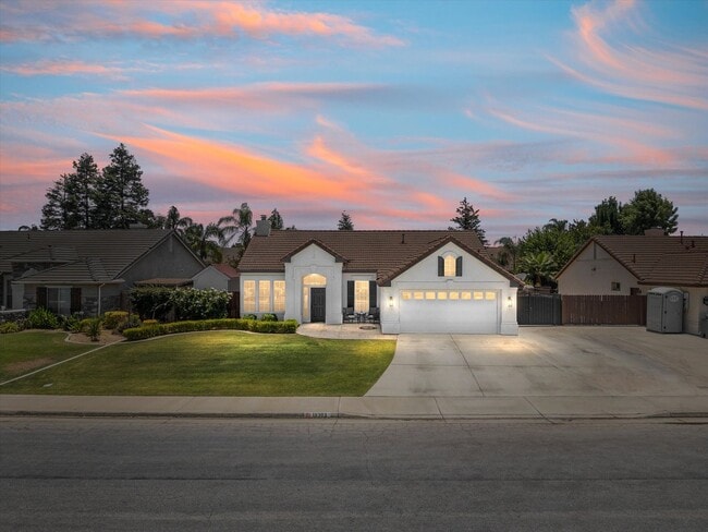 property at 10303 Roehampton Ave