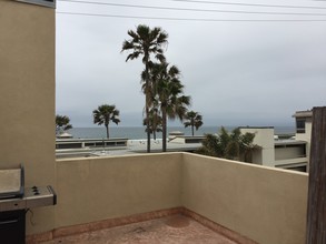 Outrigger Apartments in Marina Del Rey, CA - Foto de edificio - Building Photo