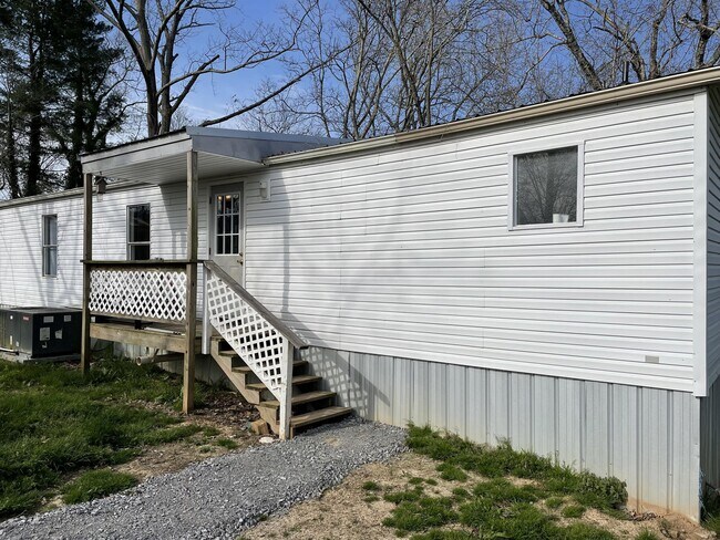 property at 112 Co Rd 494
