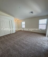 10884 S Arrowhead Spring Dr in Vail, AZ - Building Photo - Building Photo