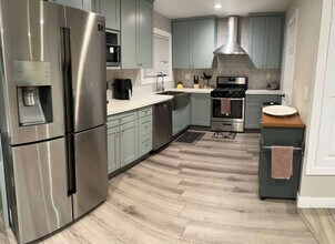 354 Rexview Dr in San Diego, CA - Building Photo - Building Photo