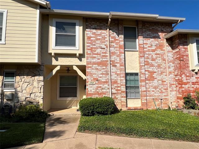 1957 Shorewood Dr in Grapevine, TX - Building Photo - Building Photo