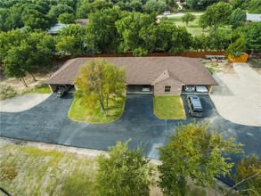 Country View Duplexes in Red Oak, TX - Building Photo - Building Photo